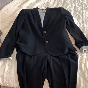 Dress suit